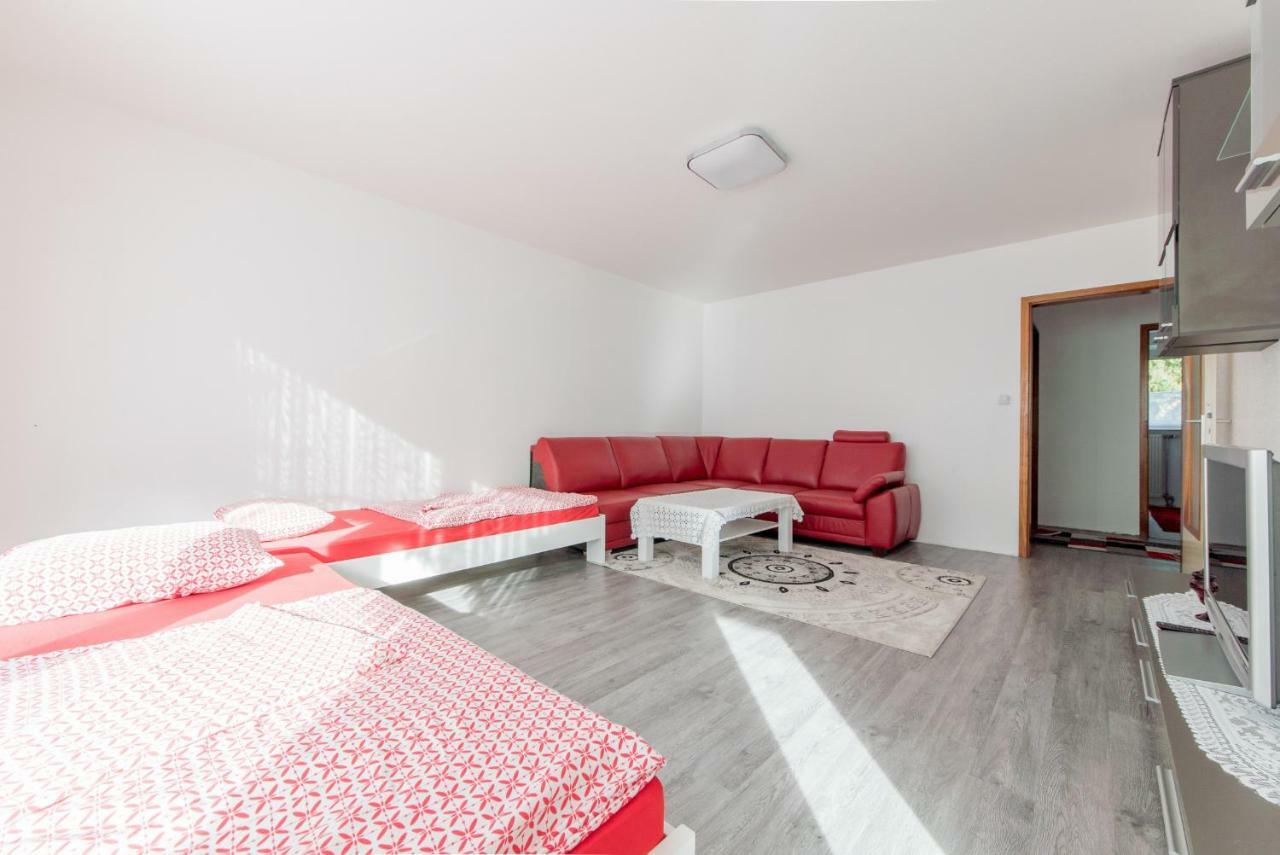 Privatapartment Messe Sued ハノーファー エクステリア 写真